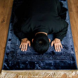 3. Pray with full khushoo